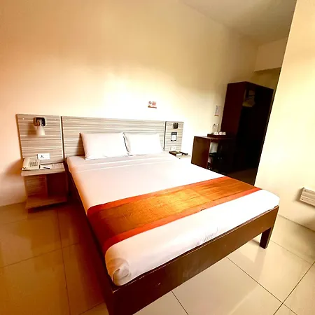 Travelbee Business Inn Cebu Exterior photo